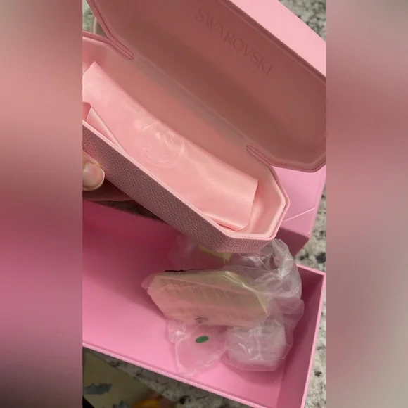 Swarovski sunglasses - Picture 3 of 4